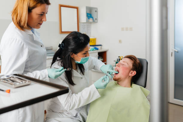Best Weekend Emergency Dentist in Ellsworth, ME